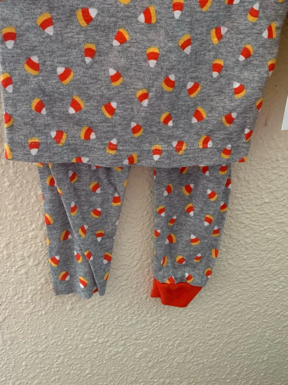 Baby Candy Corn Print Pajama Set Size 18 Months Toddler Halloween Pajamas - Picture 3 of 4
